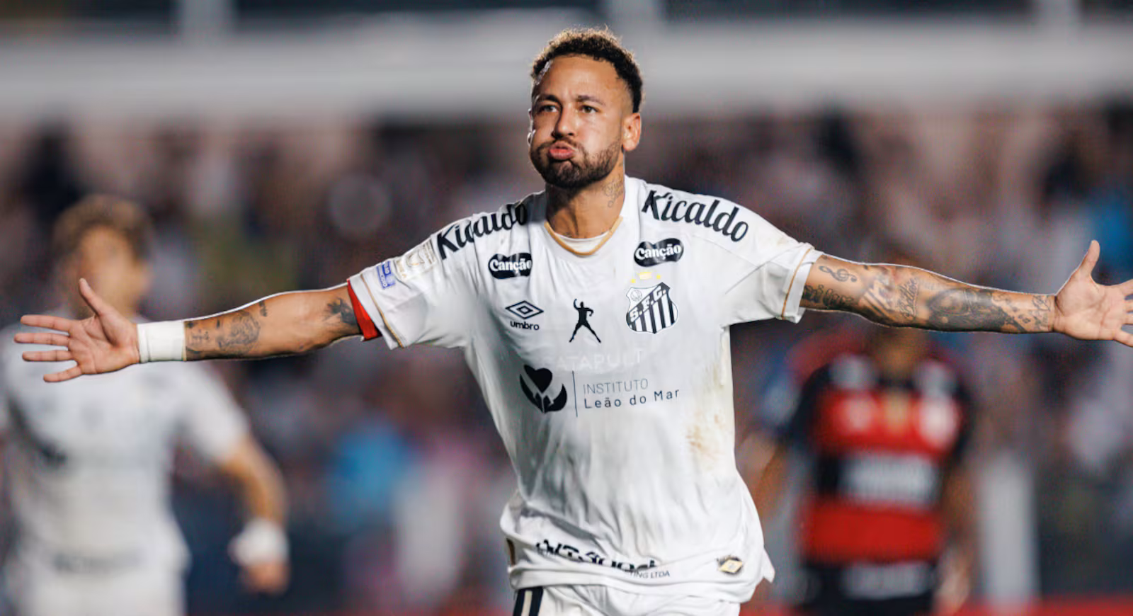 Enquanto o mercado cobra o Santos com rigor máximo, os calotes sofridos pelo clube seguem impunes na mesma proporção